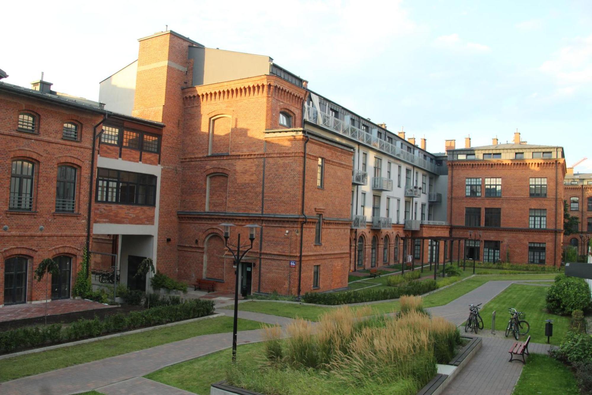 Loft Niezapominajka W Tobaco Park Apartment Lodź Bagian luar foto