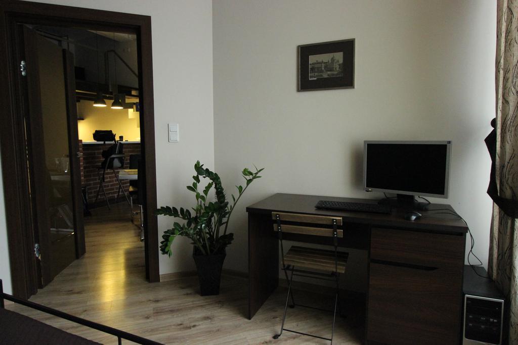 Loft Niezapominajka W Tobaco Park Apartment Lodź Bagian luar foto